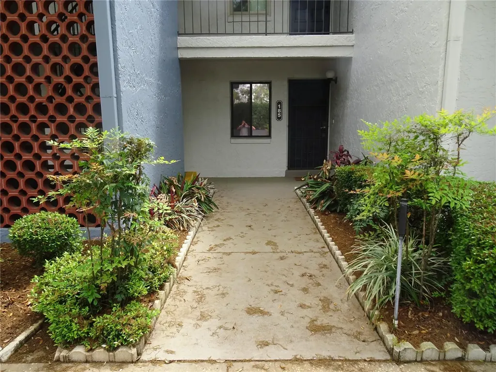 2 Escondido Circle Altamonte Springs FL 32701