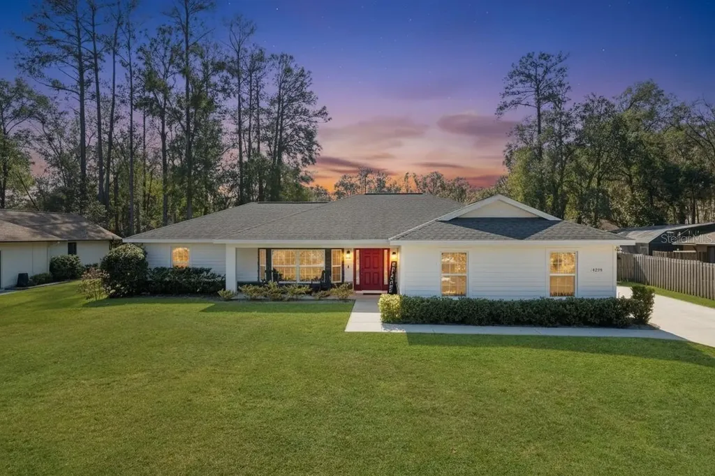 4218 SE 2nd Lane Ocala FL 34471