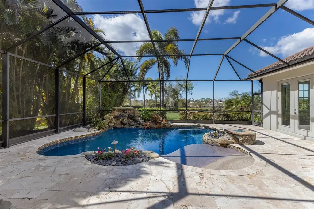 16111 Daysailor Trail Lakewood Ranch FL 34202