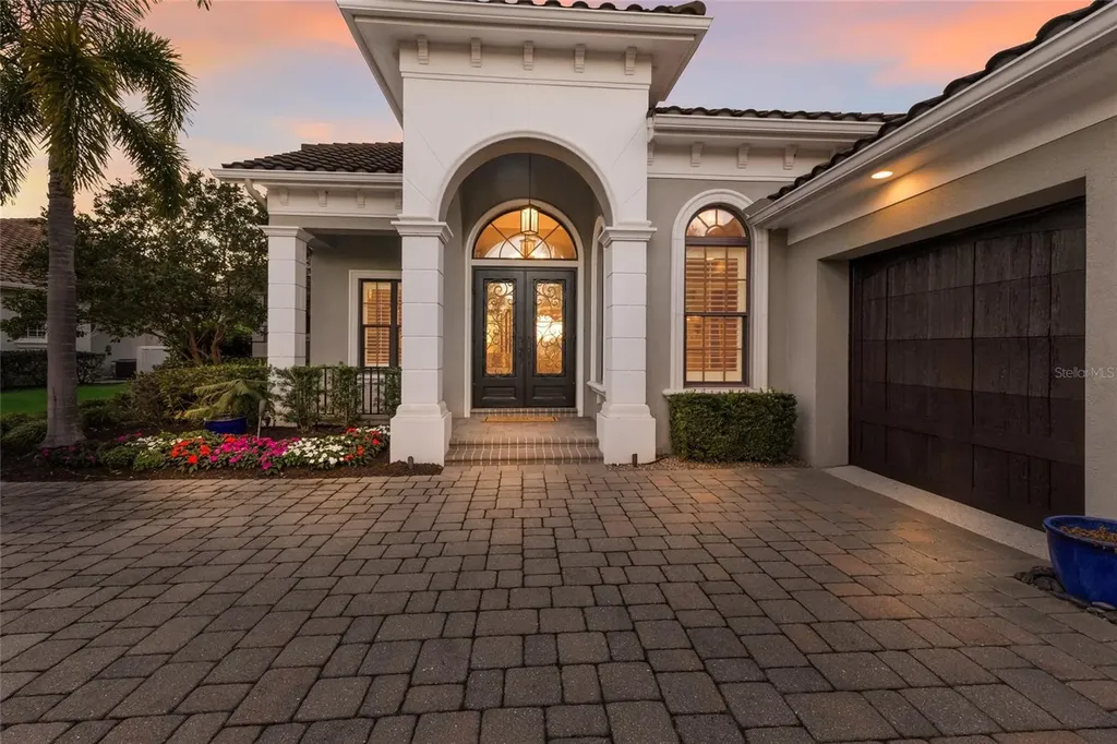 16111 Daysailor Trail Lakewood Ranch FL 34202
