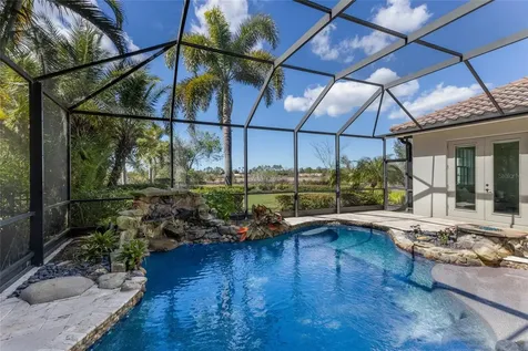 16111 Daysailor Trail Lakewood Ranch FL 34202