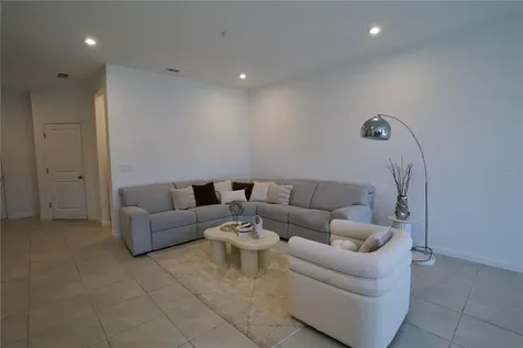 1181 Seaside Mist Trail Kissimmee FL 34747