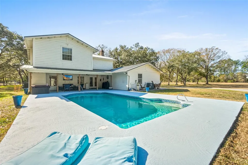 998 County Road 302 Bunnell FL 32110
