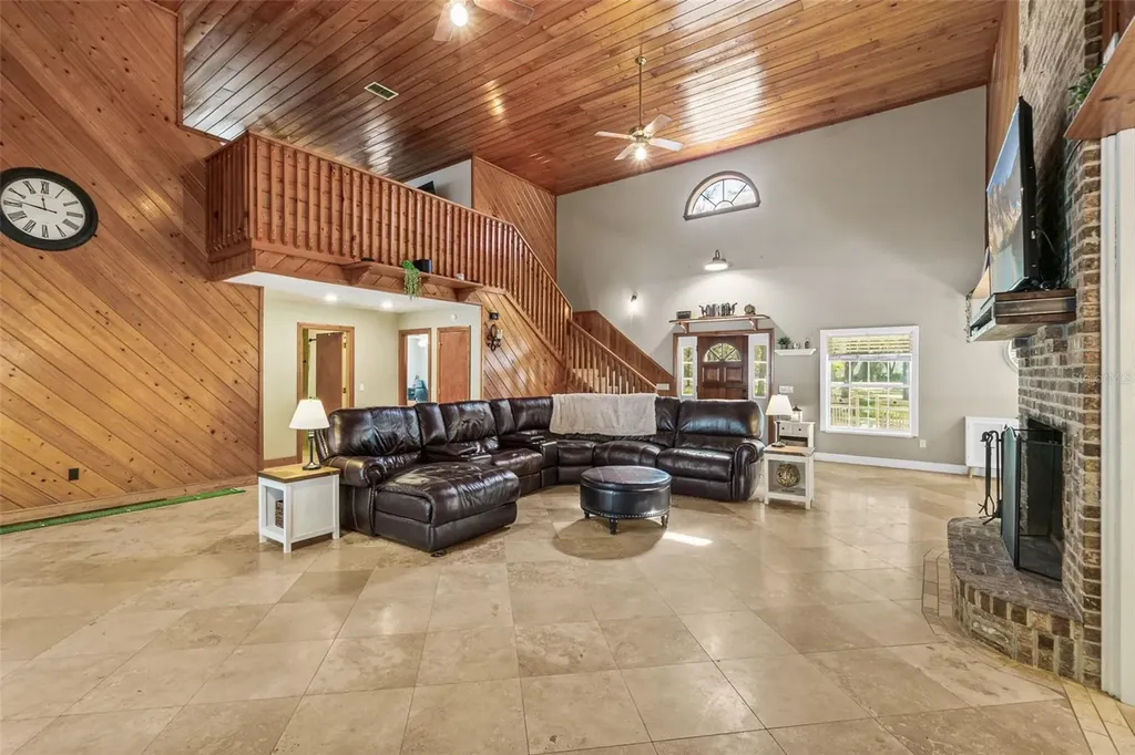 998 County Road 302 Bunnell FL 32110