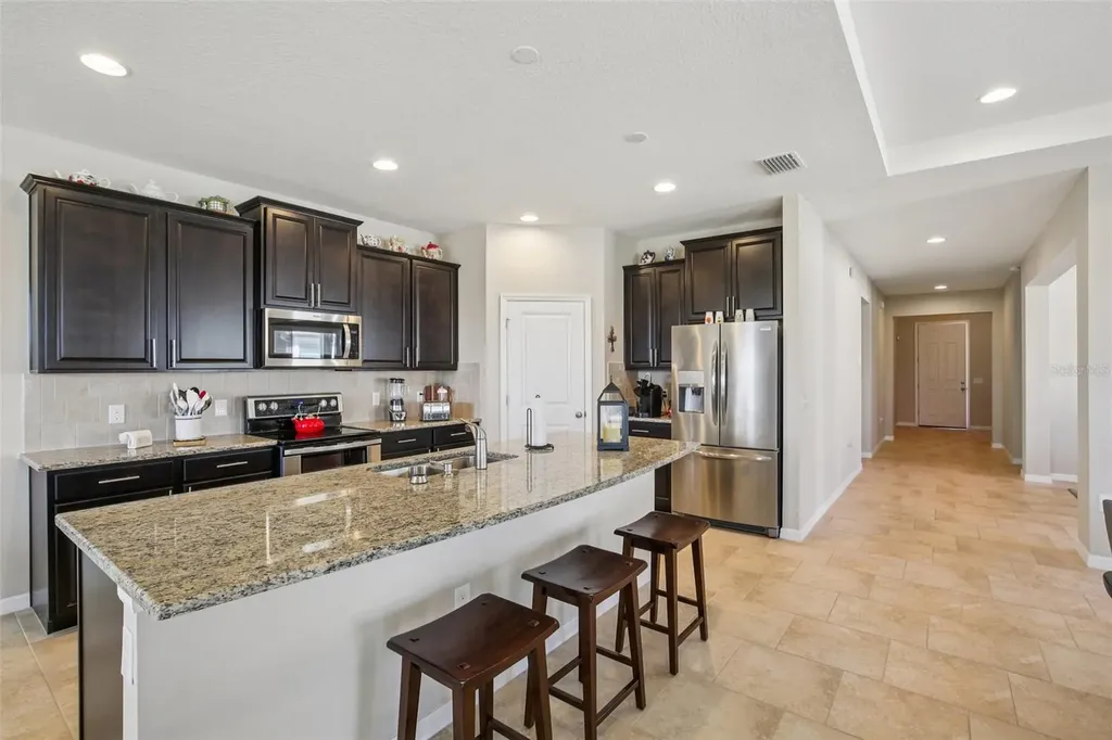 32030 Goddard Drive Wesley Chapel FL 33543
