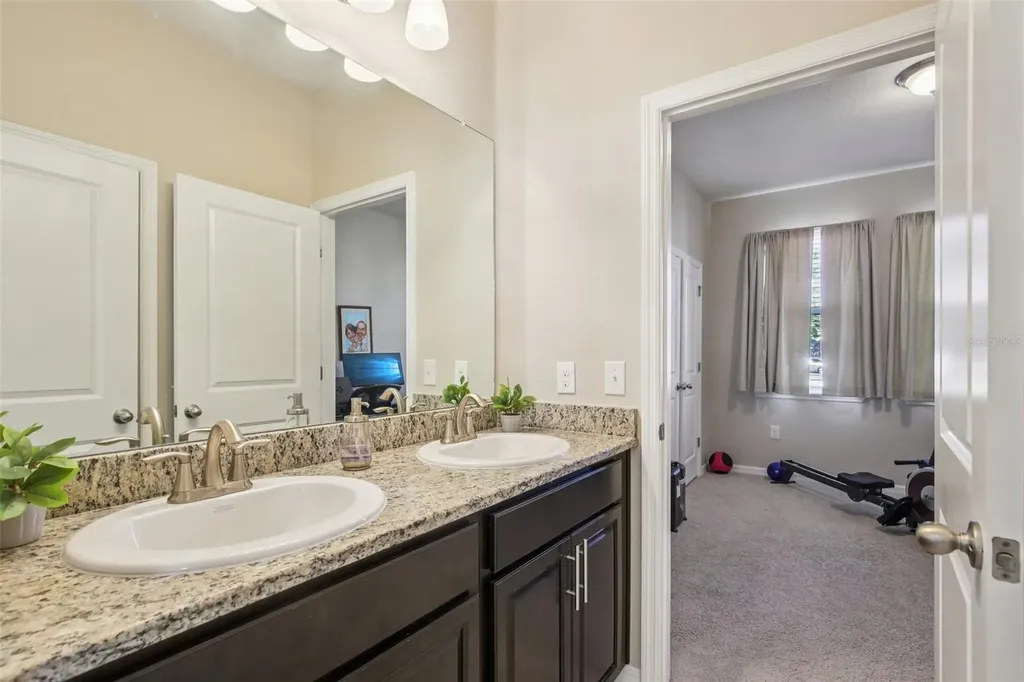 32030 Goddard Drive Wesley Chapel FL 33543