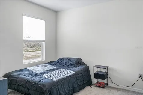 2454 Taloncrest Eagle Lake FL 33839