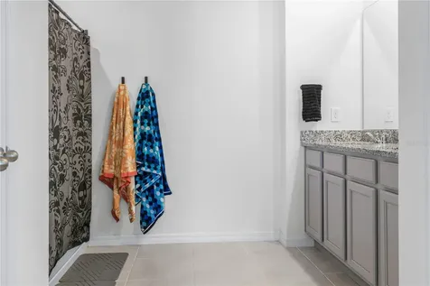 2454 Taloncrest Eagle Lake FL 33839