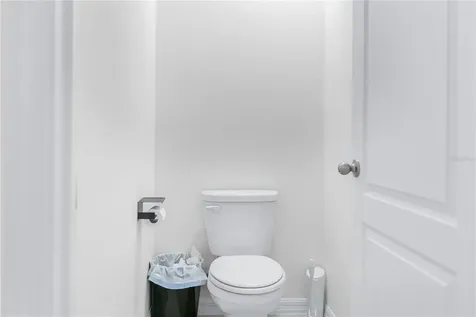 2454 Taloncrest Eagle Lake FL 33839