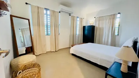 3418 Calle Uroyuan Rincon PR 00677