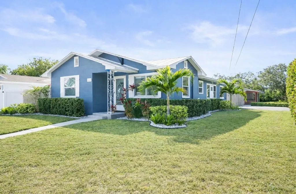 148 Highland Avenue Dunedin FL 34698
