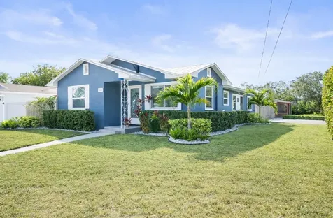 148 Highland Avenue Dunedin FL 34698