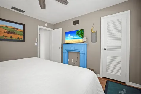 148 Highland Avenue Dunedin FL 34698
