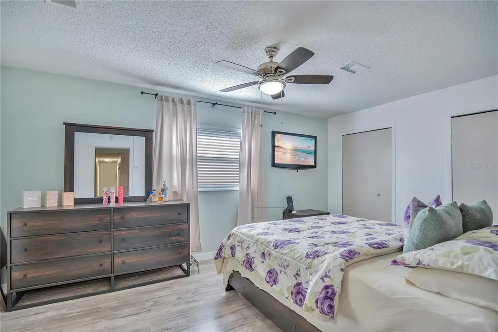 4027 Gander Avenue Orlando FL 32822