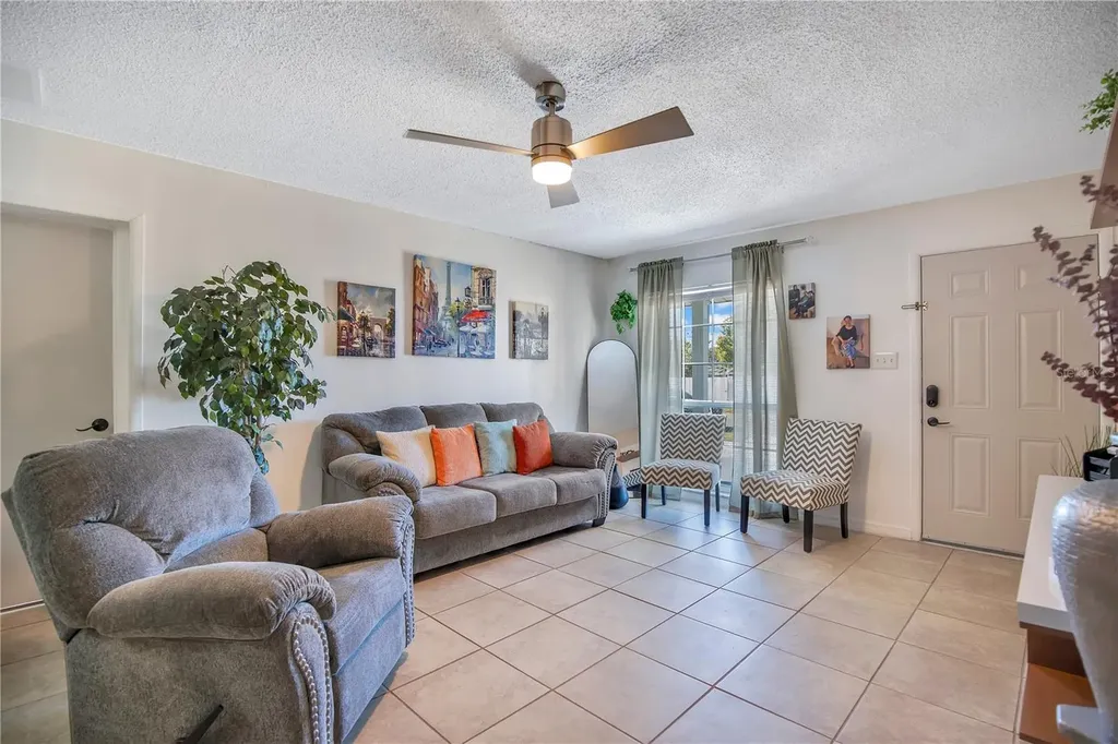 4027 Gander Avenue Orlando FL 32822