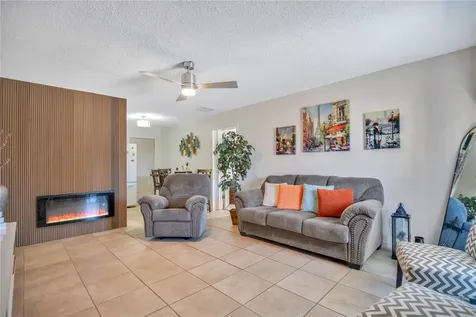 4027 Gander Avenue Orlando FL 32822