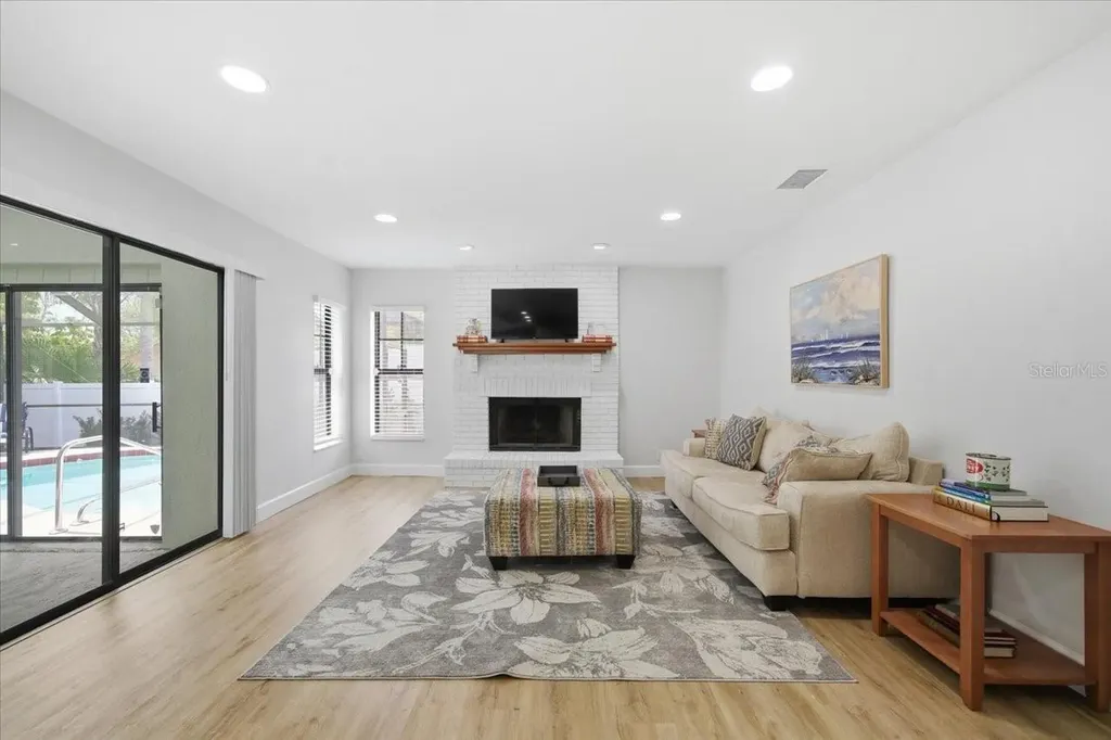 4703 Orange Grove Way Palm Harbor FL 34684