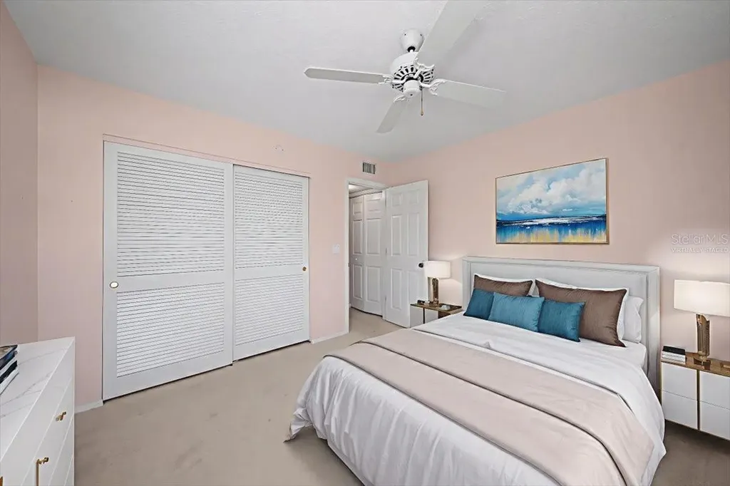 1233 Edgewater Circle Bradenton FL 34209