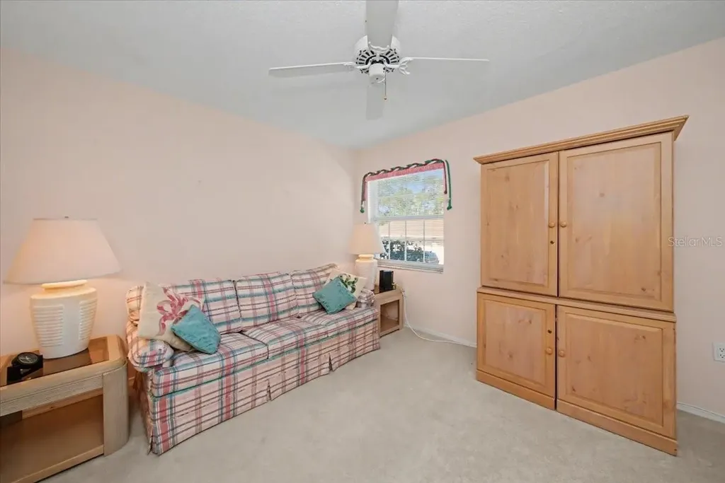 1233 Edgewater Circle Bradenton FL 34209