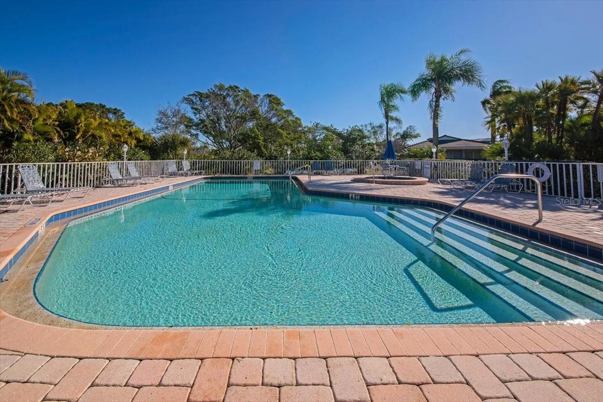 1233 Edgewater Circle Bradenton FL 34209