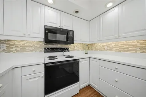 1233 Edgewater Circle Bradenton FL 34209