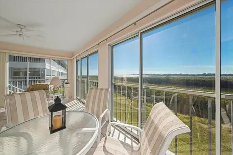 1233 Edgewater Circle Bradenton FL 34209