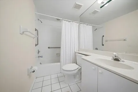 1233 Edgewater Circle Bradenton FL 34209