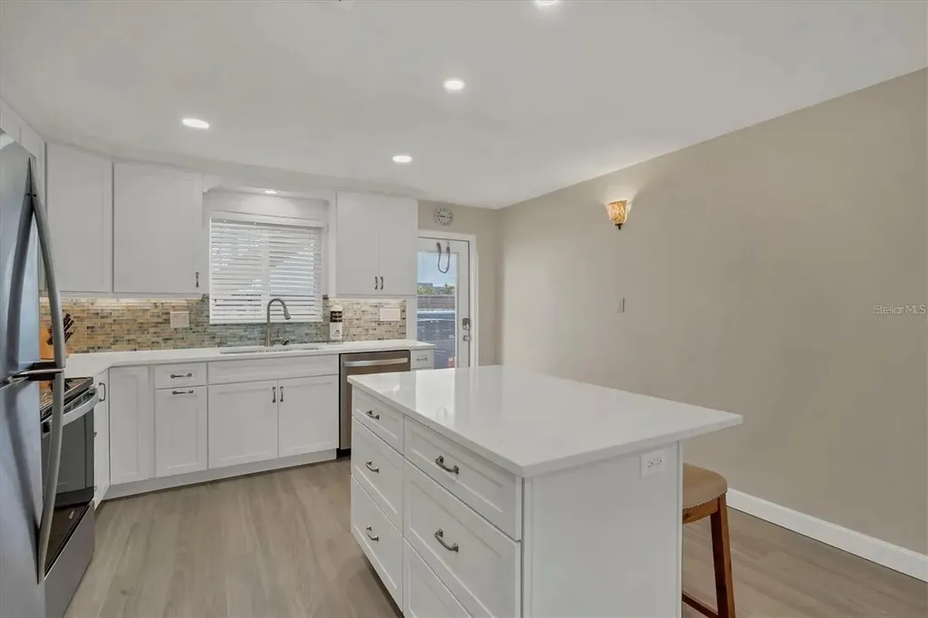 6006 Midnight Pass Road Sarasota FL 34242