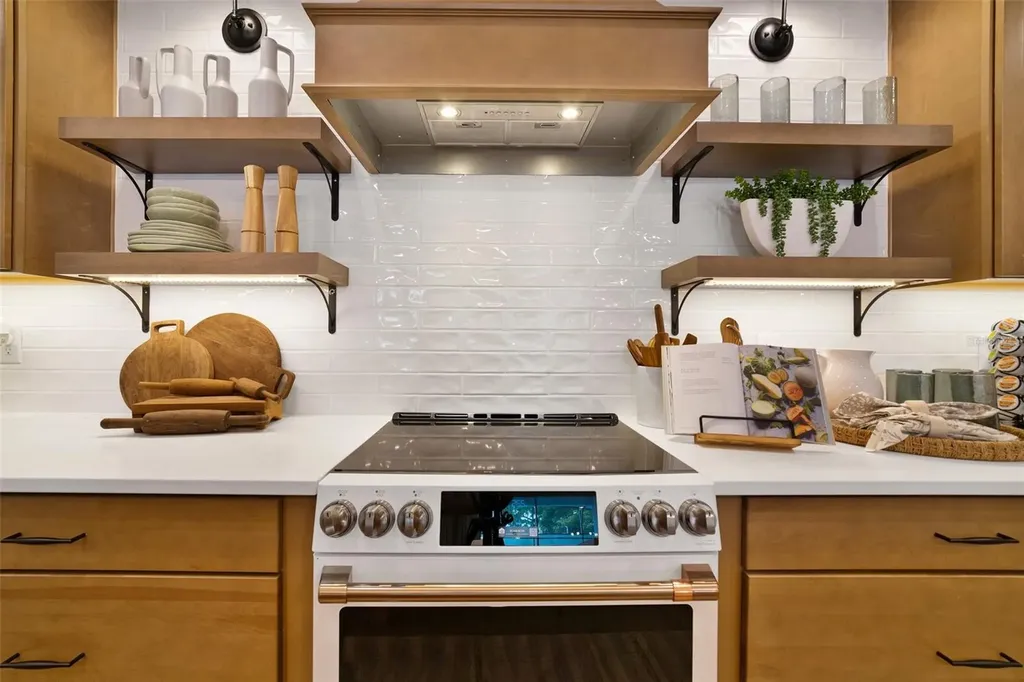 1418 Violet Oak Court Altamonte Springs FL 32714