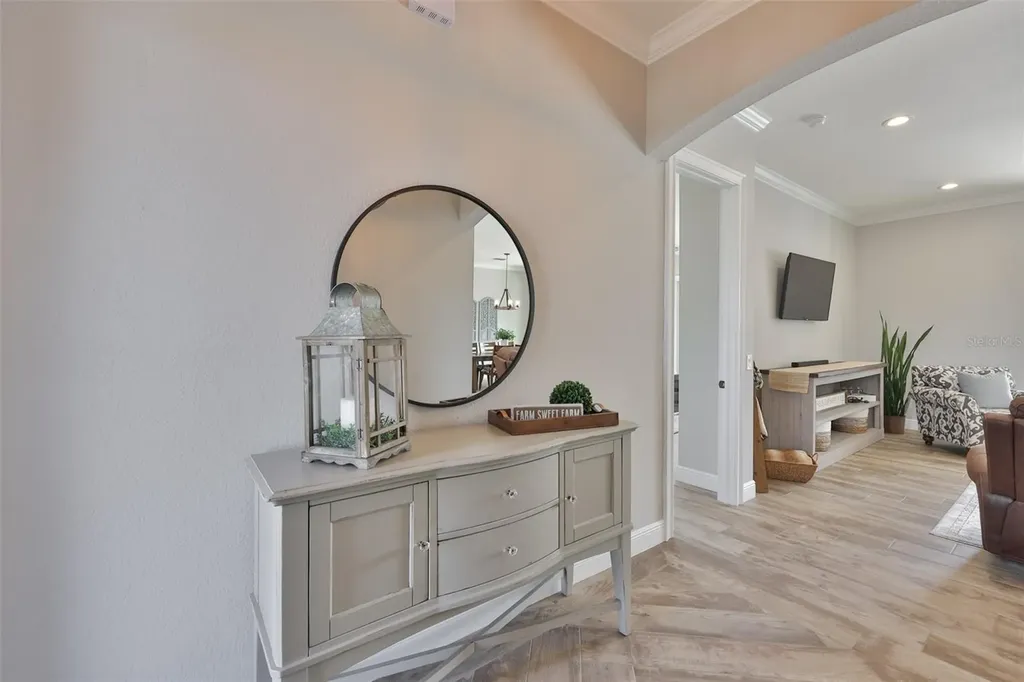 7510 Lithia Pinecrest Road Lithia FL 33547