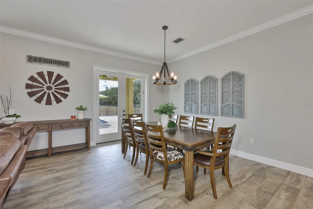 7510 Lithia Pinecrest Road Lithia FL 33547