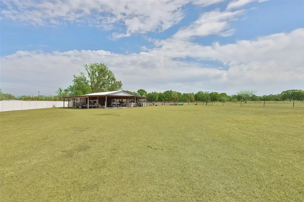 7510 Lithia Pinecrest Road Lithia FL 33547