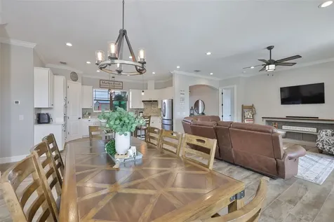 7510 Lithia Pinecrest Road Lithia FL 33547