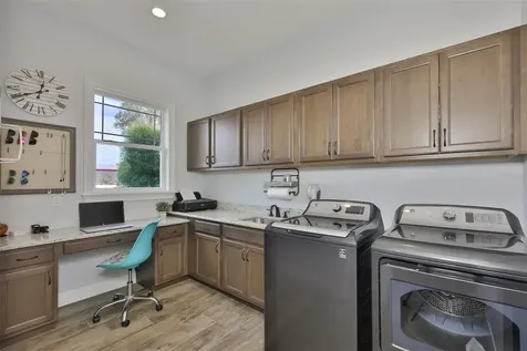 7510 Lithia Pinecrest Road Lithia FL 33547