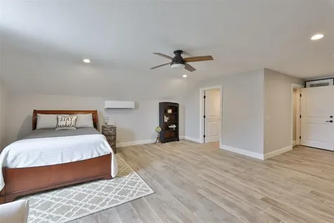 7510 Lithia Pinecrest Road Lithia FL 33547