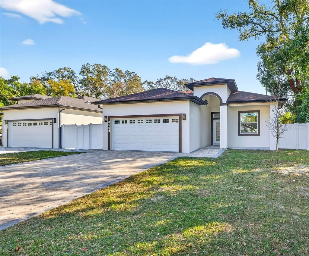8509 N Newport Avenue Tampa FL 33604