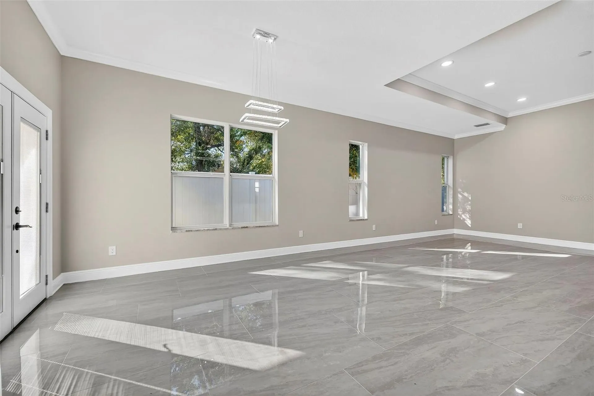 8509 N Newport Avenue Tampa FL 33604