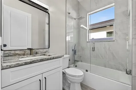 8509 N Newport Avenue Tampa FL 33604