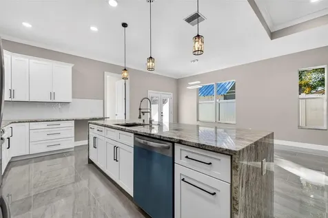8509 N Newport Avenue Tampa FL 33604