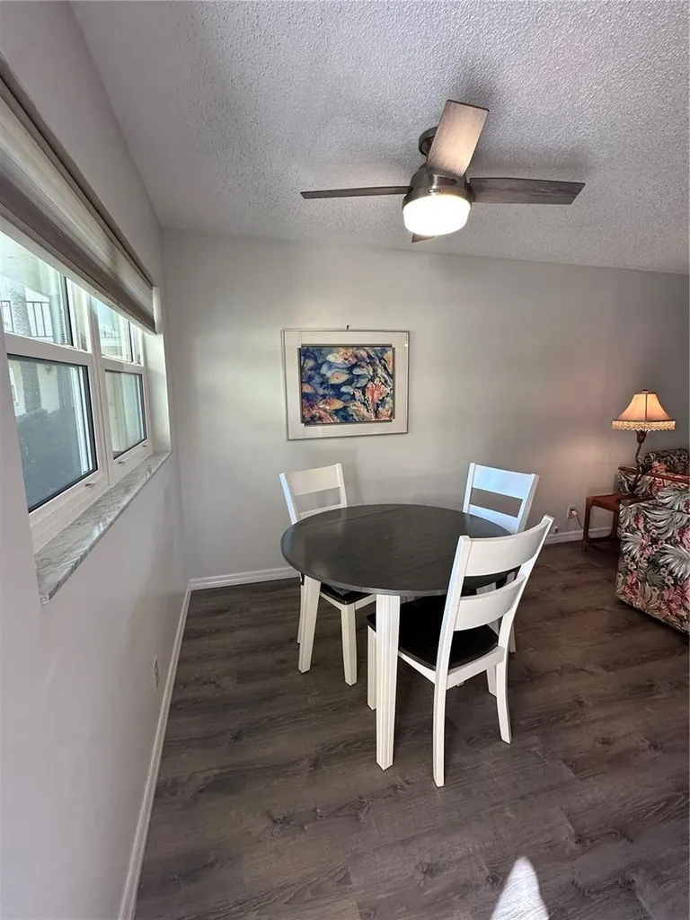 11485 Oakhurst Road Largo FL 33774