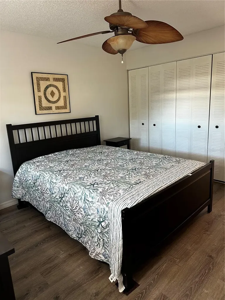 11485 Oakhurst Road Largo FL 33774