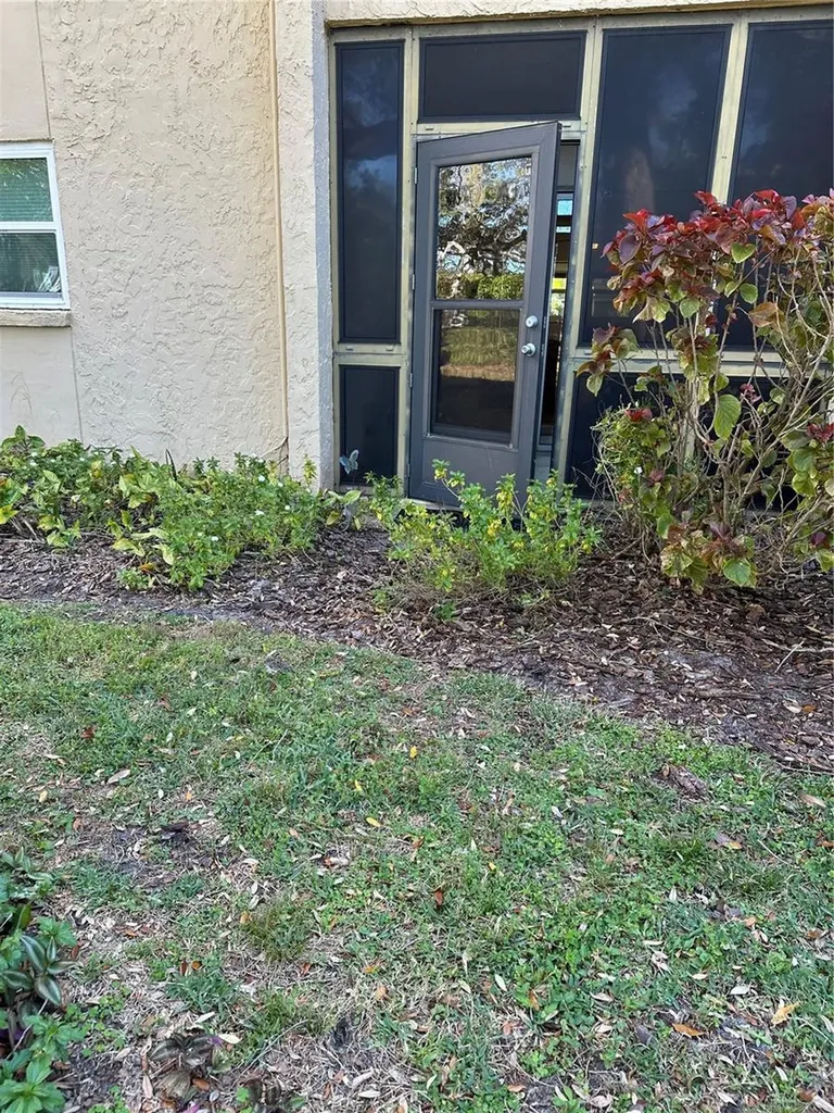 11485 Oakhurst Road Largo FL 33774