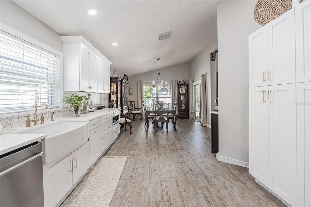 2524 Siena Way Valrico FL 33596