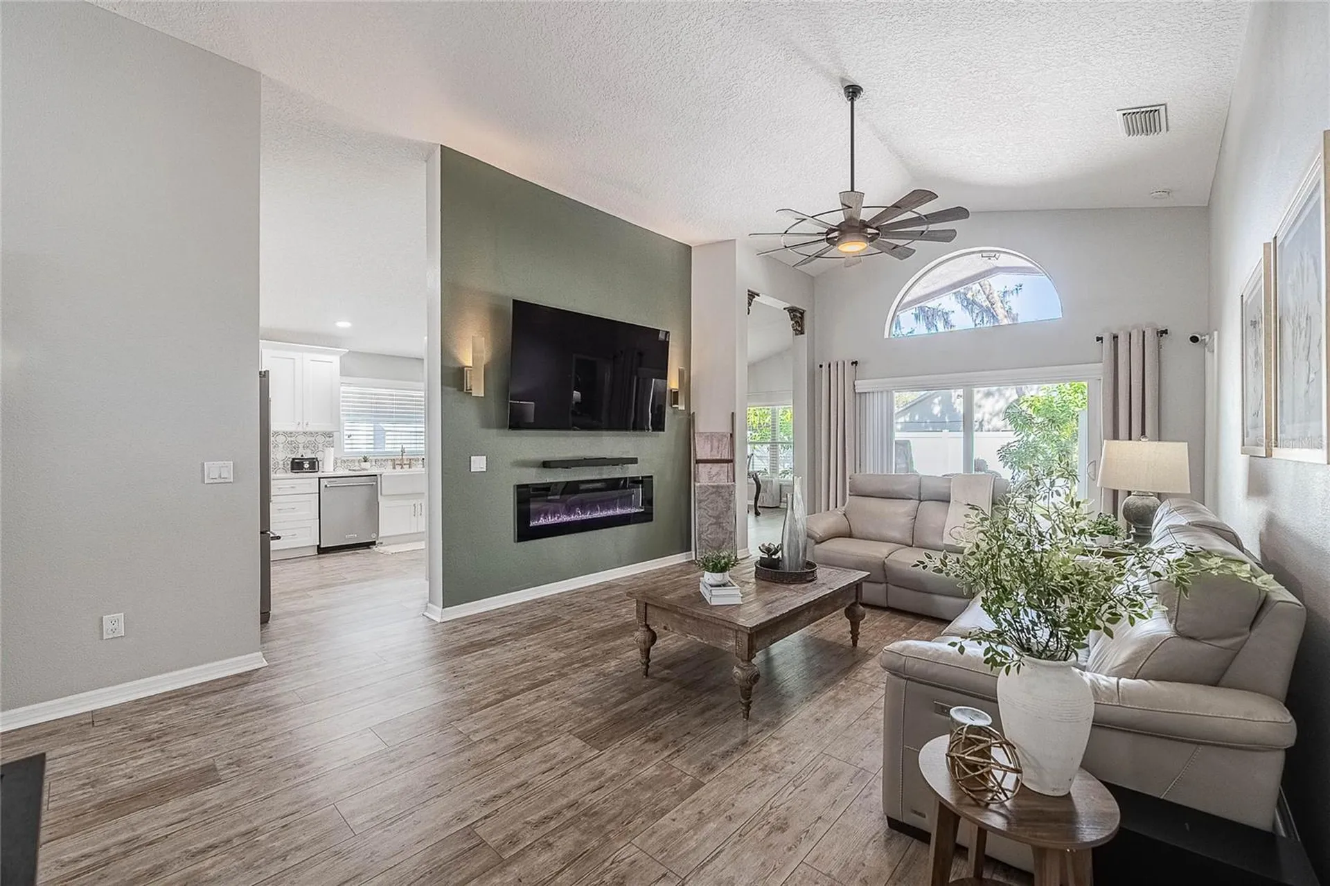 2524 Siena Way Valrico FL 33596