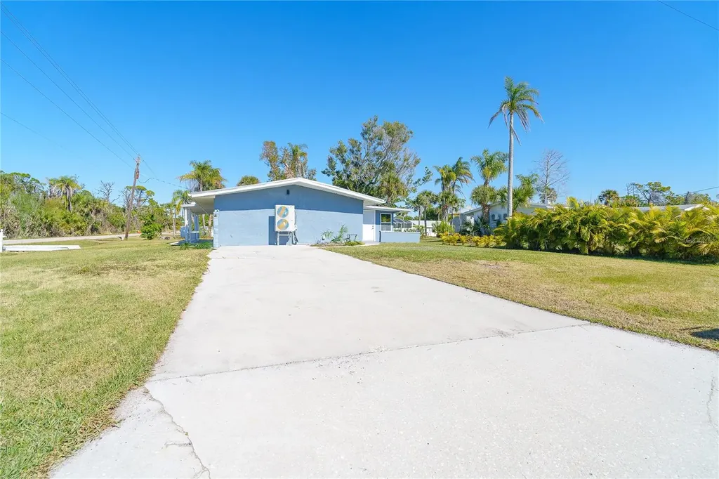 9080 Griggs Road Englewood FL 34224