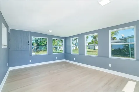 9080 Griggs Road Englewood FL 34224