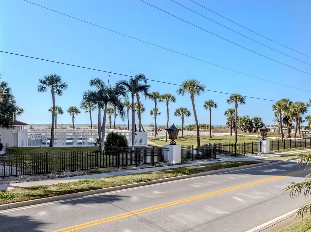 500 The Esplanade N Venice FL 34285