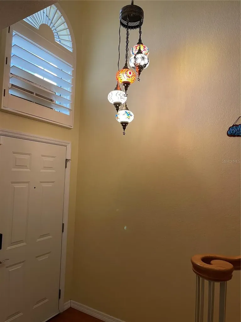 8572 Sweet Magnolia Place Seminole FL 33777