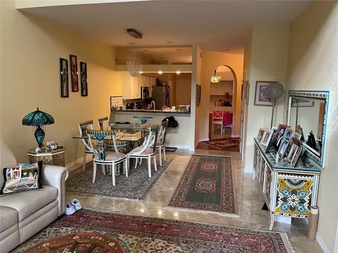 8572 Sweet Magnolia Place Seminole FL 33777