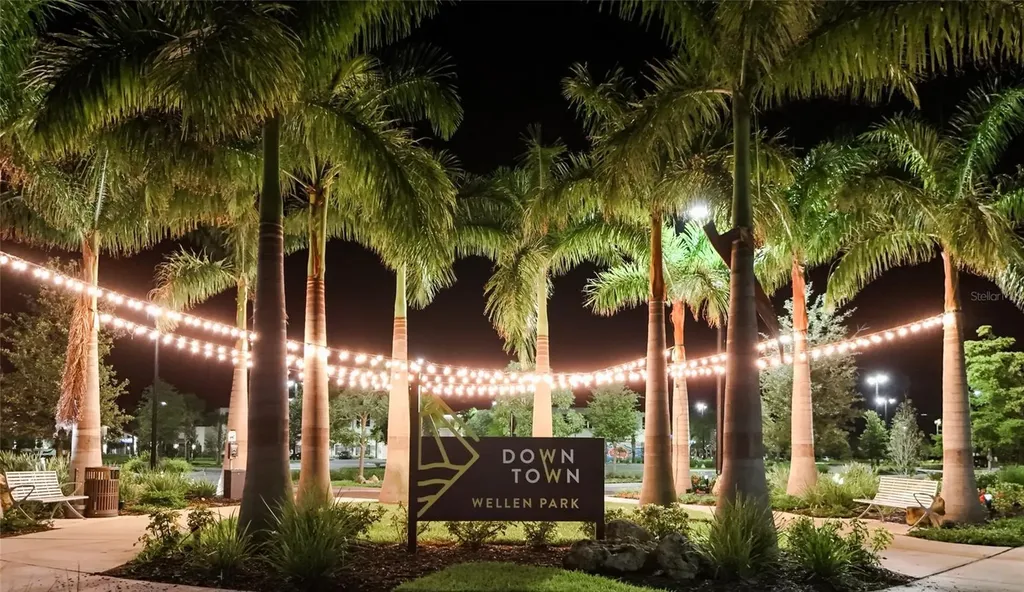 12981 Tulum Loop Venice FL 34293